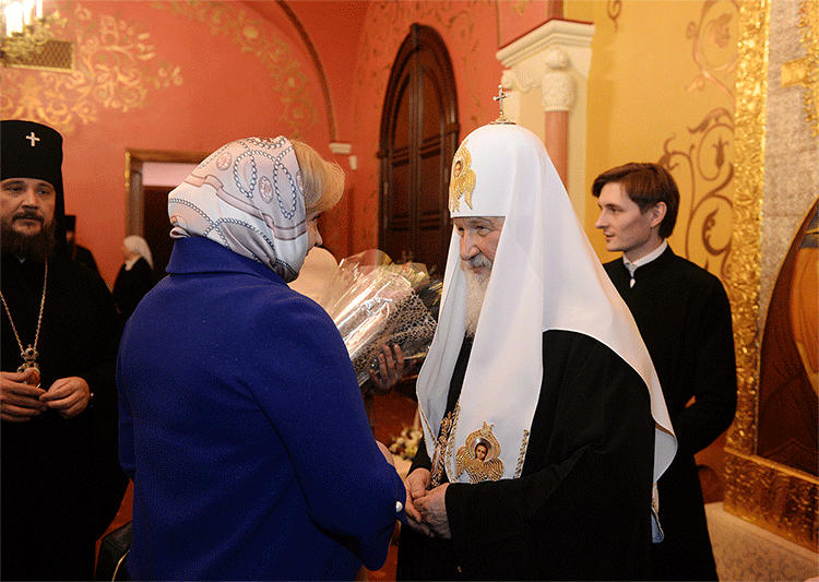 Святейшего Патриарха Кирилла поздравили с девятой годовщиной интронизации