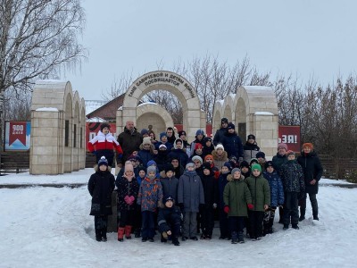 Юные нижегородские морпехи посетили музей Тани Савичевой в Шатках Нижегородской области