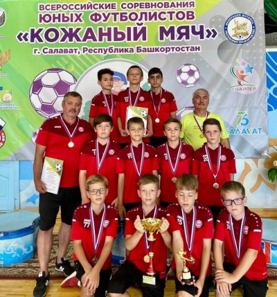 Футболисты из «Маринс Групп Сормово» стали победителями всероссийского финала турнира «Кожаный мяч» 