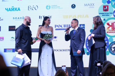 Бассейн «Чайка» стал партнёром всероссийской премии «Ёлка-блог»